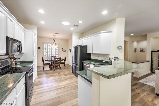2565 Leighton Avenue, Henderson, NV 89052