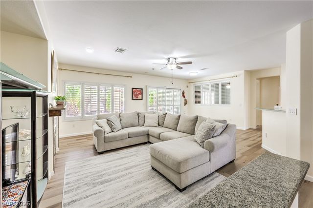 2565 Leighton Avenue, Henderson, NV 89052