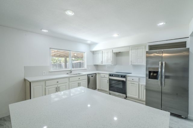 4312 Woodbluff Drive, Mesquite, TX 75150