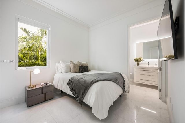 2760 Brickell Court 2760, Miami, FL 33129