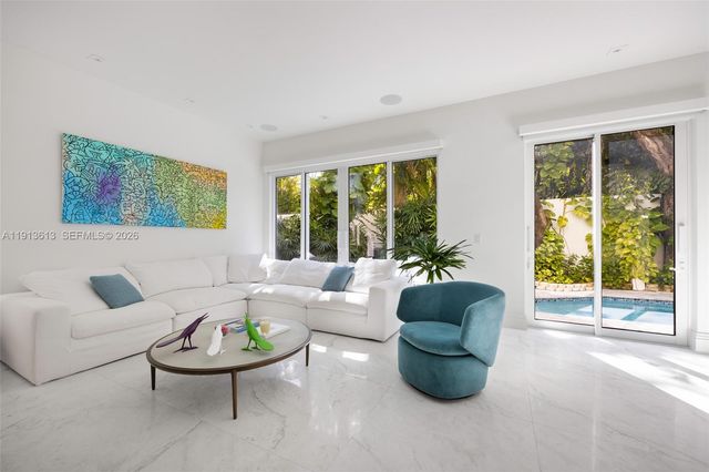 2760 Brickell Court 2760, Miami, FL 33129