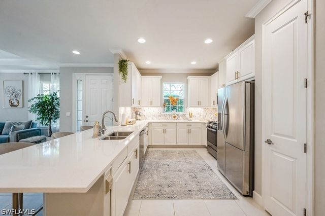 8070 Calle Canovas ST, Naples, FL 34114