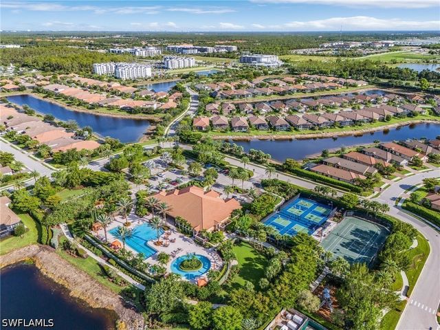 8070 Calle Canovas ST, Naples, FL 34114