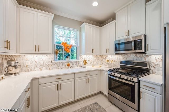 8070 Calle Canovas ST, Naples, FL 34114