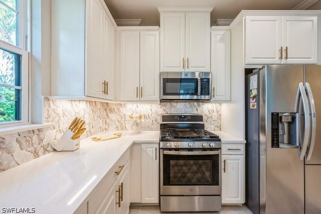 8070 Calle Canovas ST, Naples, FL 34114