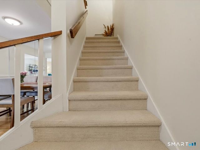 175 South End Road B13, East Haven, CT 06512
