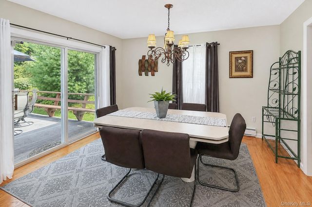 8 Pinewood Sherman, Call Listing Agent, CT 06784