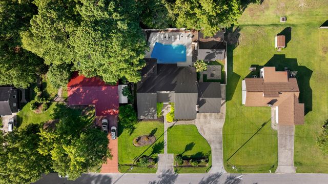 118 Clemson Rd., Conway, SC 29526