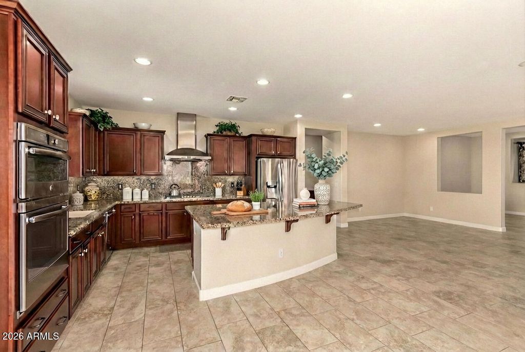 Image 14 of property listing at 3395 BIG SKY Drive, Wickenburg, AZ 85390