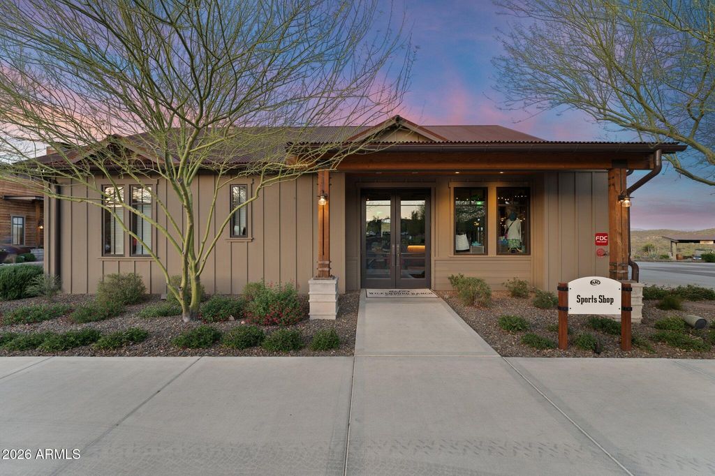 Image 58 of property listing at 3395 BIG SKY Drive, Wickenburg, AZ 85390