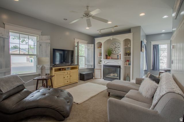 12 E 2150 N, Layton, UT 84041