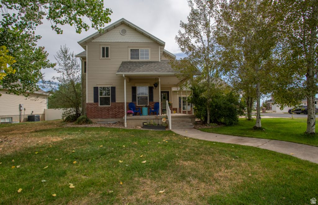 12 E 2150 N, Layton, UT 84041 — photo 2