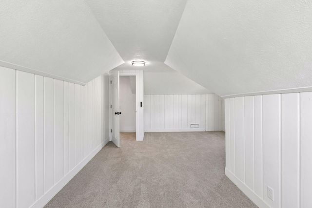 6904 60th Avenue N, Crystal, MN 55428