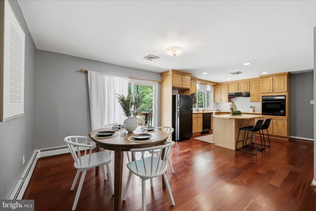 1369 PIEDMONT DR, Downingtown, PA 19335