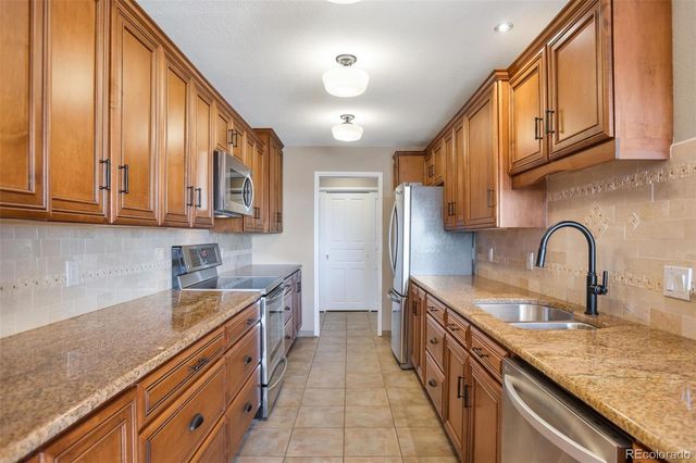 7865 E Mississippi Avenue 1108, Denver, CO 80247