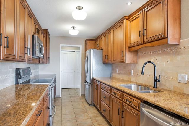 7865 E Mississippi Avenue 1108, Denver, CO 80247