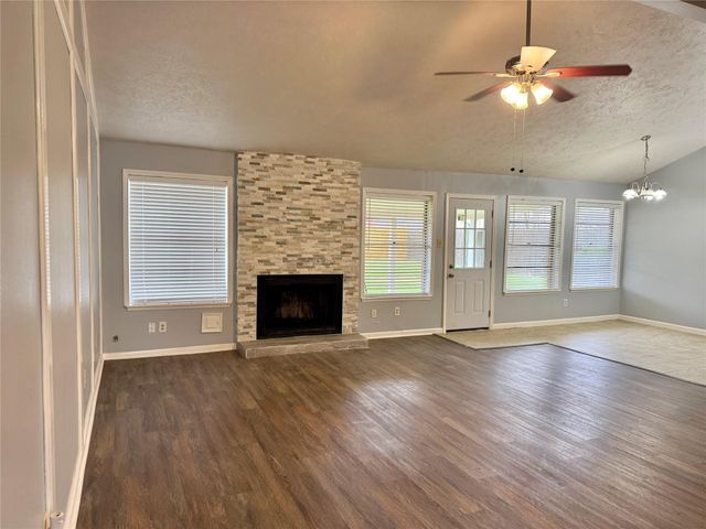 3007 Wagon Trail Drive, Sugar Land, TX 77479