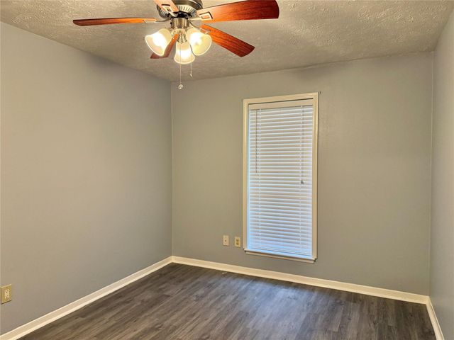 3007 Wagon Trail Drive, Sugar Land, TX 77479