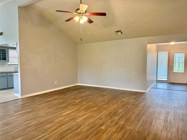 3007 Wagon Trail Drive, Sugar Land, TX 77479