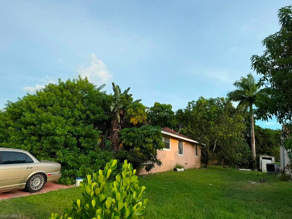5226 Dixie DR, NAPLES, FL 34113 — photo 4