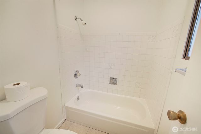 13536 28th Avenue NE, Seattle, WA 98125