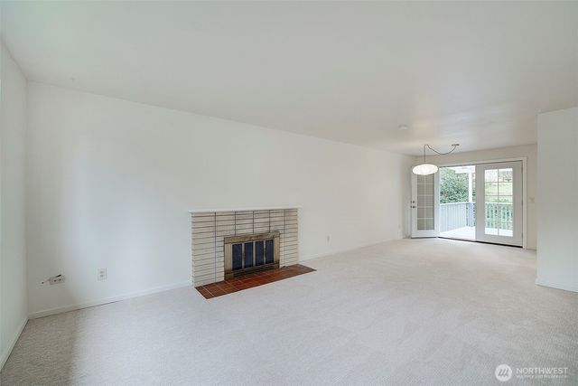 13536 28th Avenue NE, Seattle, WA 98125