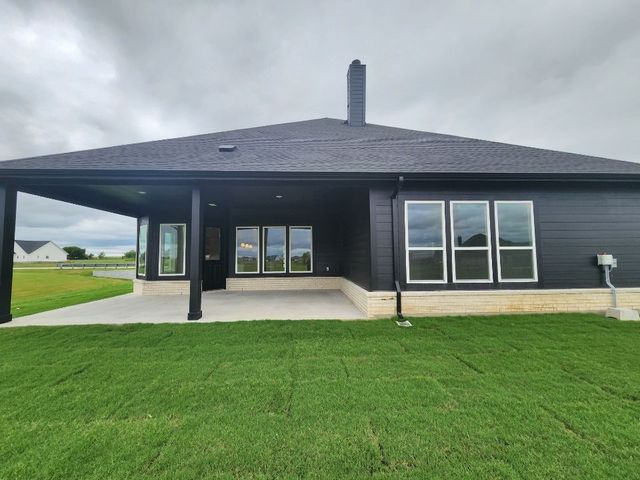 2320 Quartz Street, Krum, TX 76249