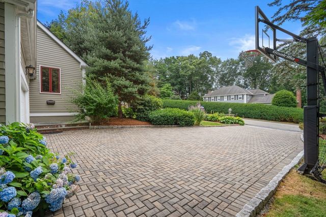 23 Bellevue, Wellesley, MA 02481