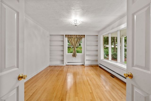 23 Bellevue, Wellesley, MA 02481