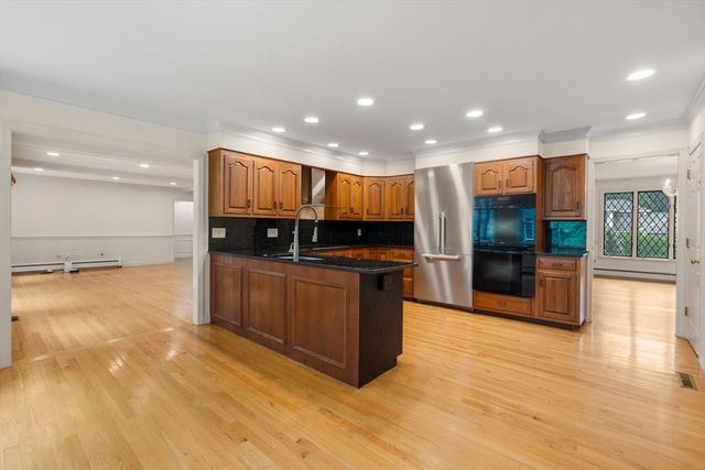 23 Bellevue, Wellesley, MA 02481
