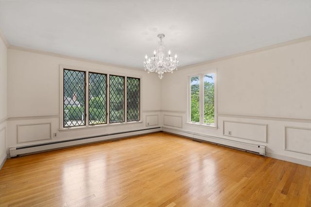 23 Bellevue, Wellesley, MA 02481