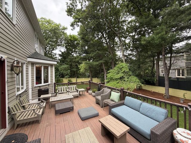 23 Bellevue, Wellesley, MA 02481