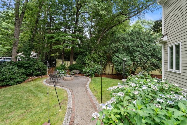 23 Bellevue, Wellesley, MA 02481