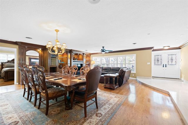 6200 NE 21st Rd, Fort Lauderdale, FL 33308