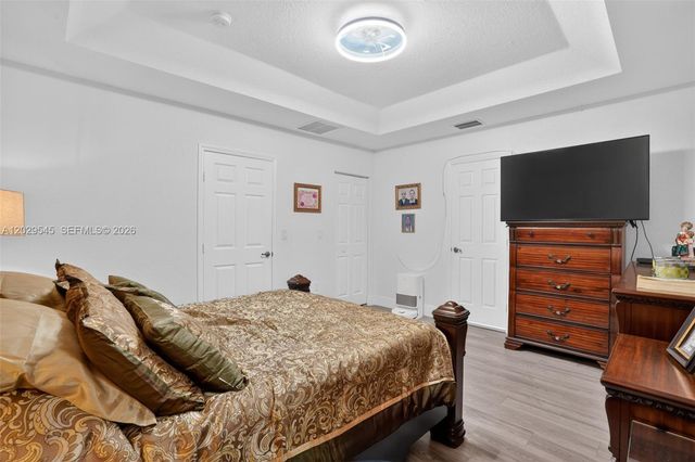 8904 SW 19th St, Miramar, FL 33025