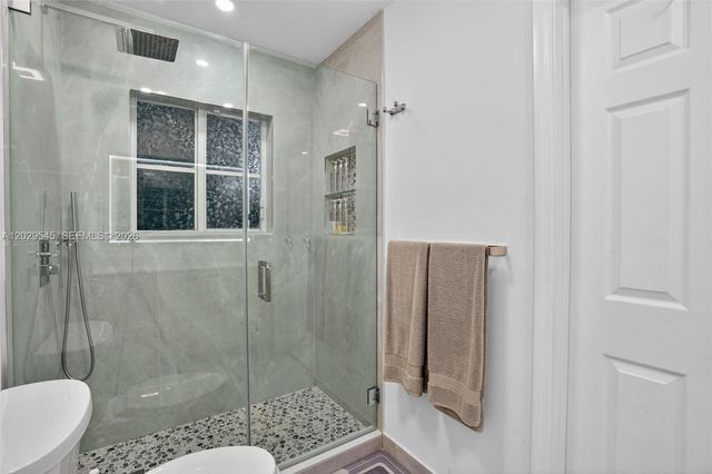 8904 SW 19th St, Miramar, FL 33025