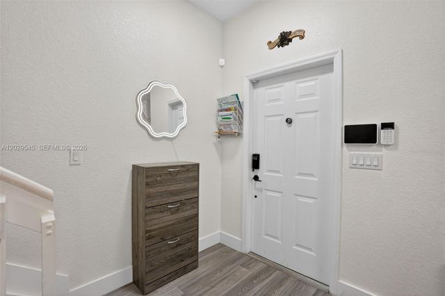 8904 SW 19th St, Miramar, FL 33025