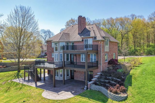 10436 Kings Point Drive, Three Rivers, MI 49093