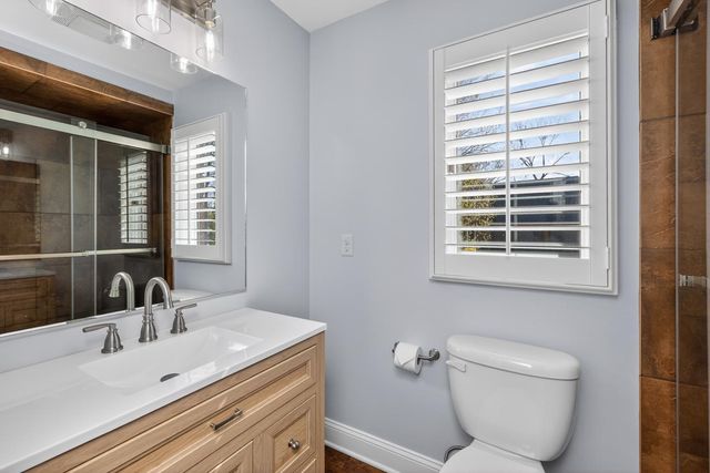 10436 Kings Point Drive, Three Rivers, MI 49093