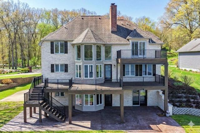 10436 Kings Point Drive, Three Rivers, MI 49093