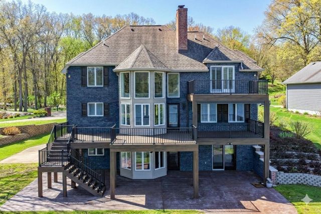 10436 Kings Point Drive, Three Rivers, MI 49093