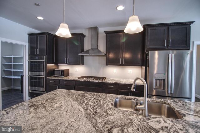 7653 KNOTTING HILL LN, Port Tobacco, MD 20677