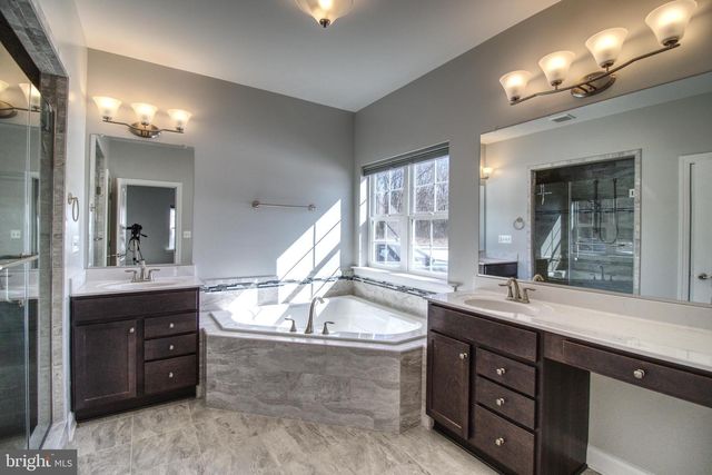 7653 KNOTTING HILL LN, Port Tobacco, MD 20677