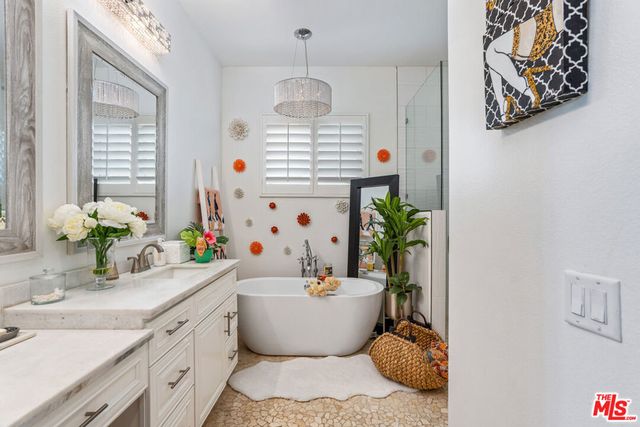 14 Tucson Circle, Palm Desert, CA 92211