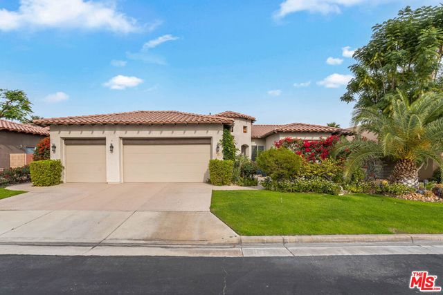 14 Tucson Circle, Palm Desert, CA 92211