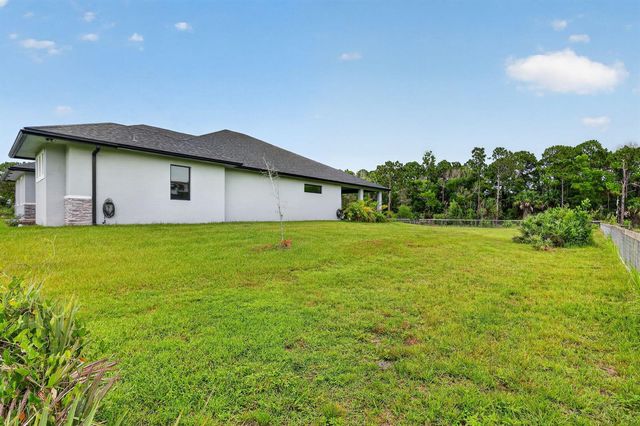 2643 Dyer Road, Fort Pierce, FL 34952