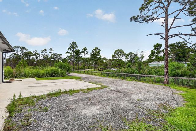 2643 Dyer Road, Fort Pierce, FL 34952