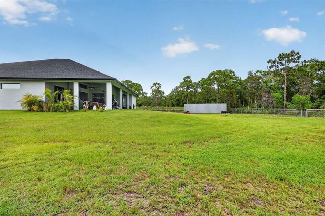 2643 Dyer Road, Fort Pierce, FL 34952