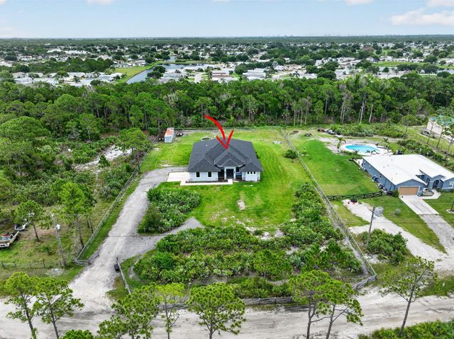 2643 Dyer Road, Fort Pierce, FL 34952