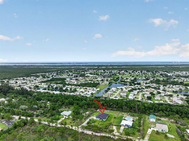 2643 Dyer Road, Fort Pierce, FL 34952